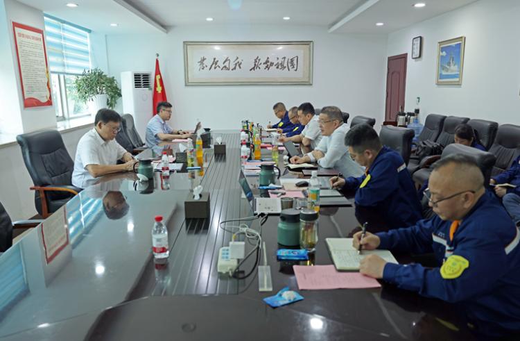 中国宝武副总经理费鹏到宝特航研调研