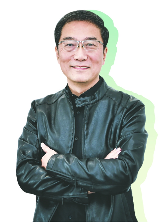 穿着黑色衣服的人

描述已自动生成